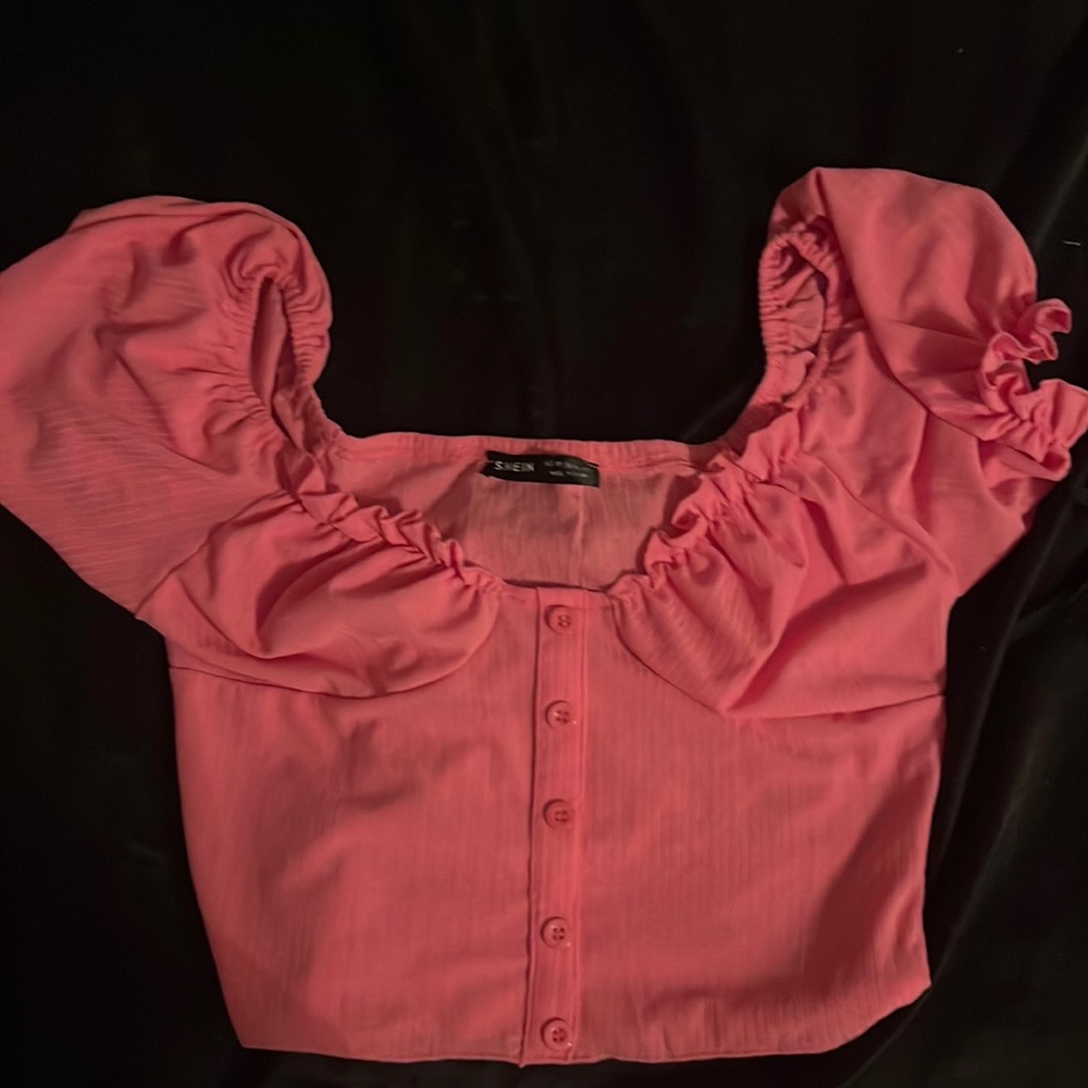 Bright pink short sleeve cropped blouse